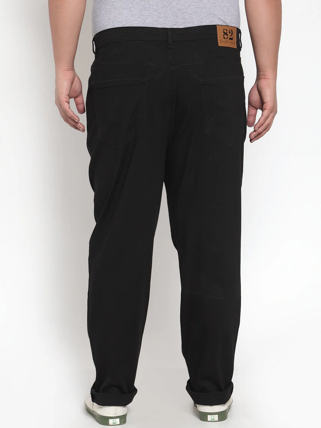Plus Size Men Black Regular Fit Mid-Rise Clean Look Jeans - Image 4