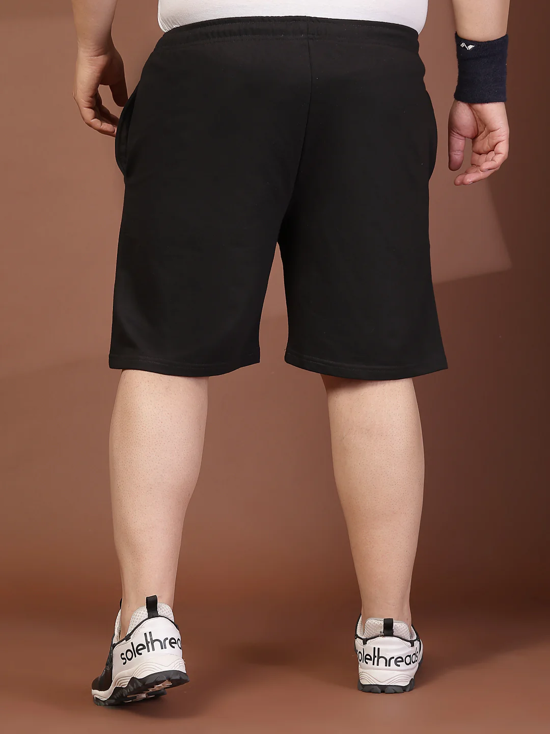 Plus Size Men Black Solid Regular Fit Regular Shorts - Image 3