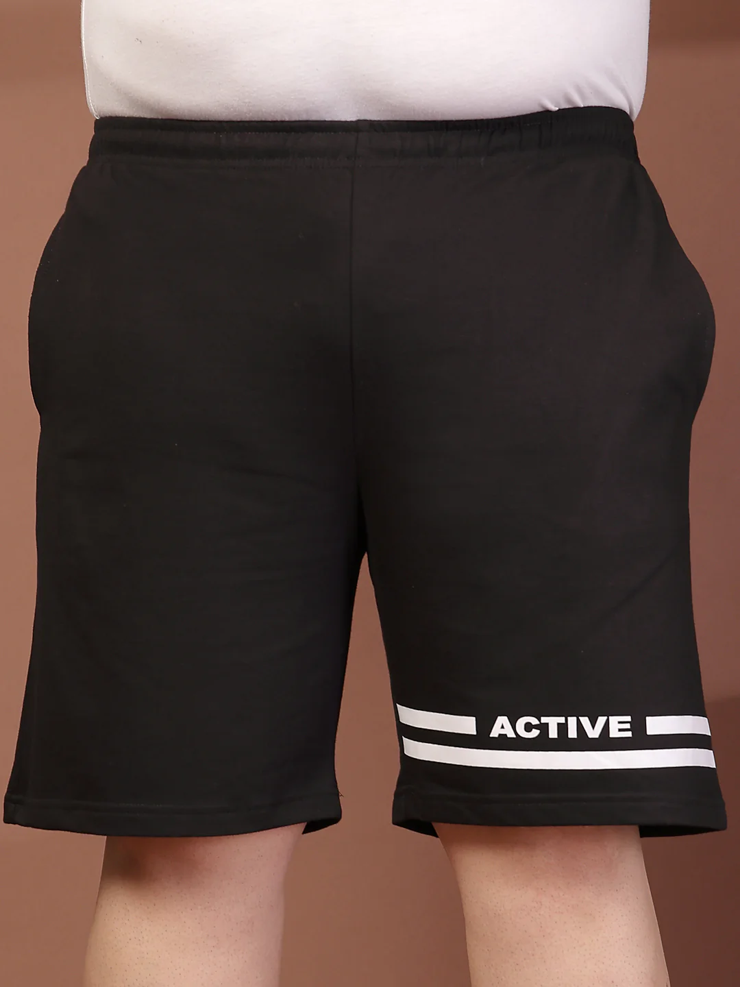 Plus Size Men Black Solid Regular Fit Regular Shorts - Image 5