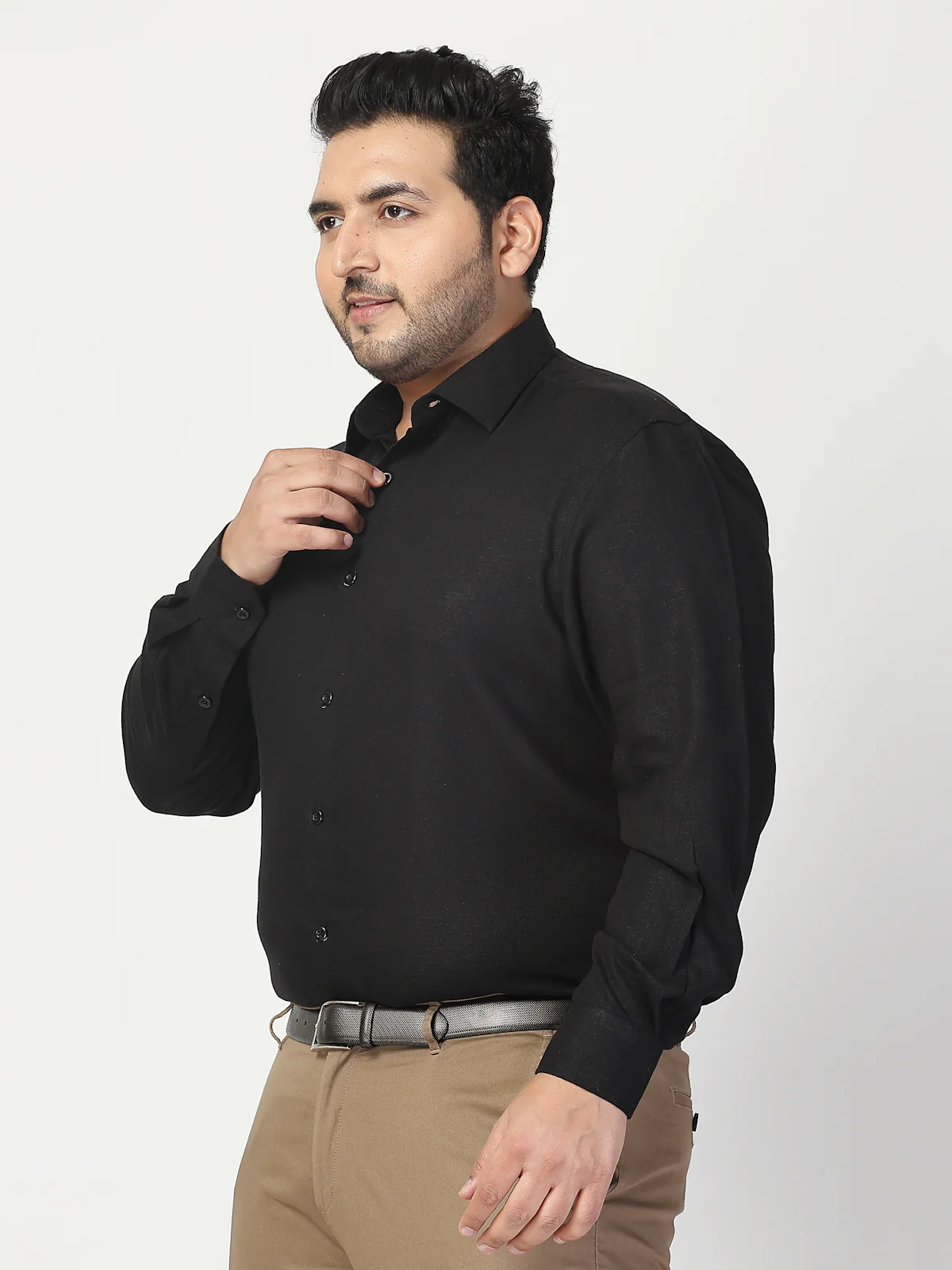 Plus Size Men Cutaway Collar Solid  Formal Shirt - Image 3