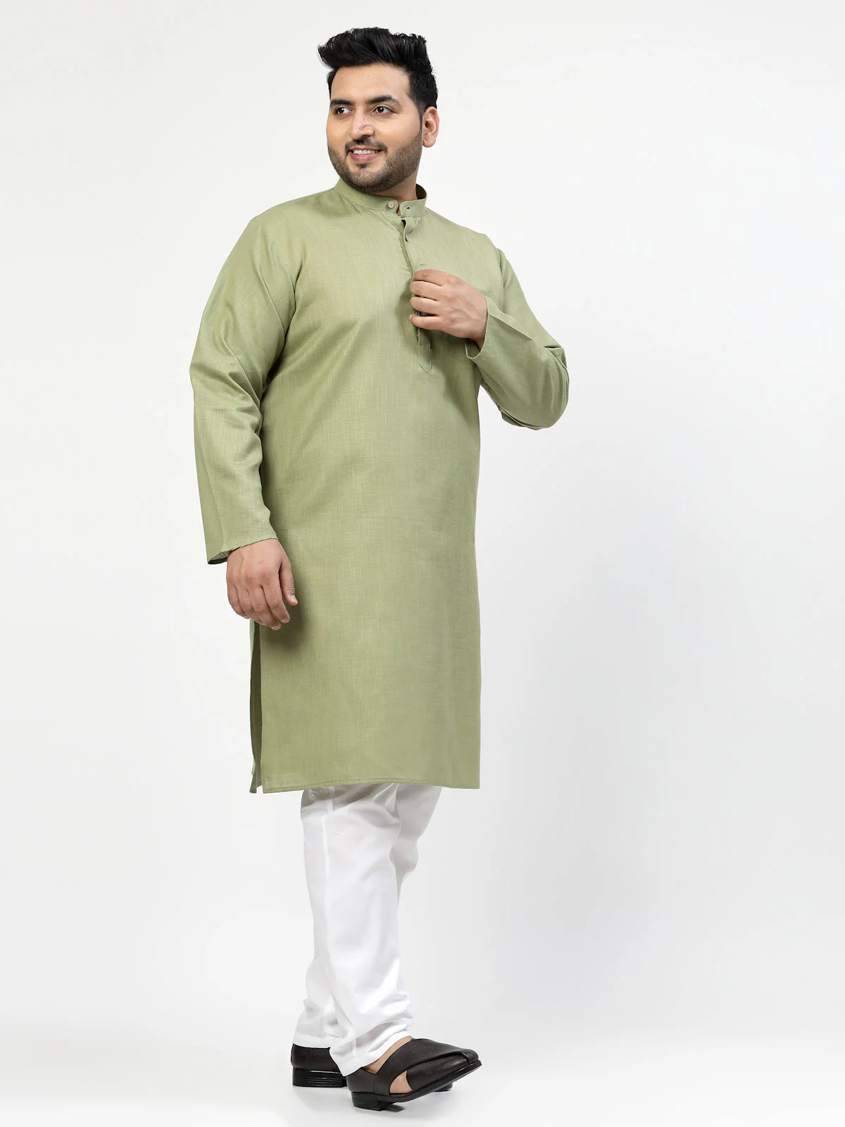 Plus Size Men Green & White Solid Kurta with Pyjamas - Image 4
