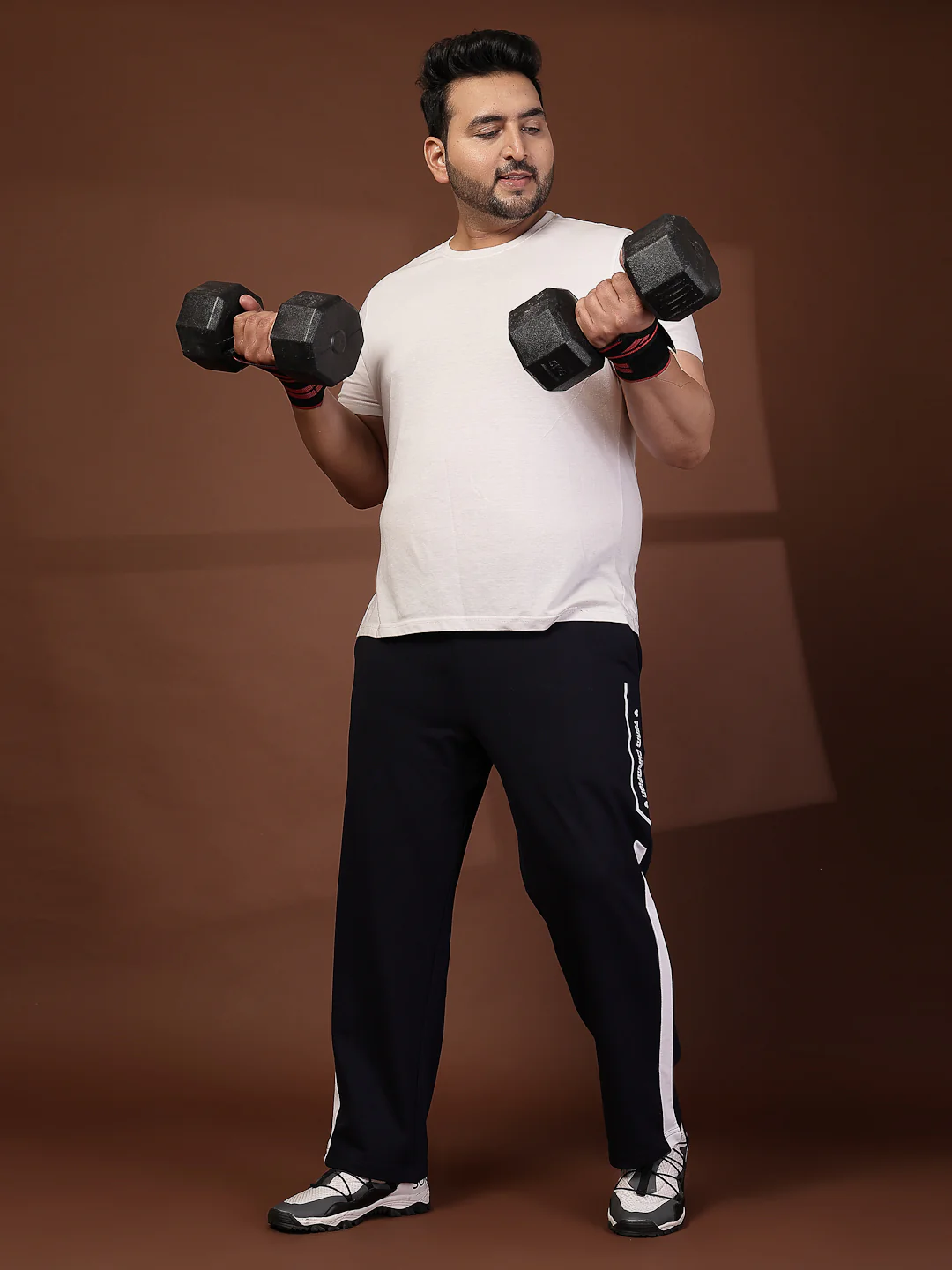 Plus Size Men Mid-Rise Stretchable Track Pants - Image 7