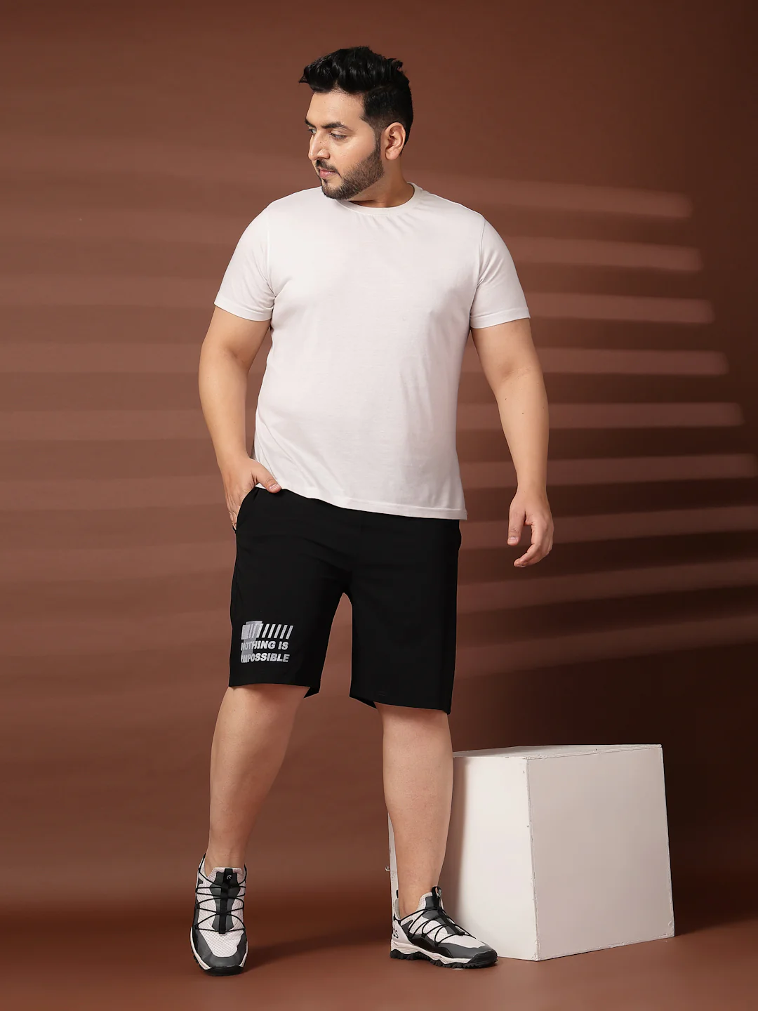 Plus Size Men  Mid-Rise Stretchable Shorts - Image 3