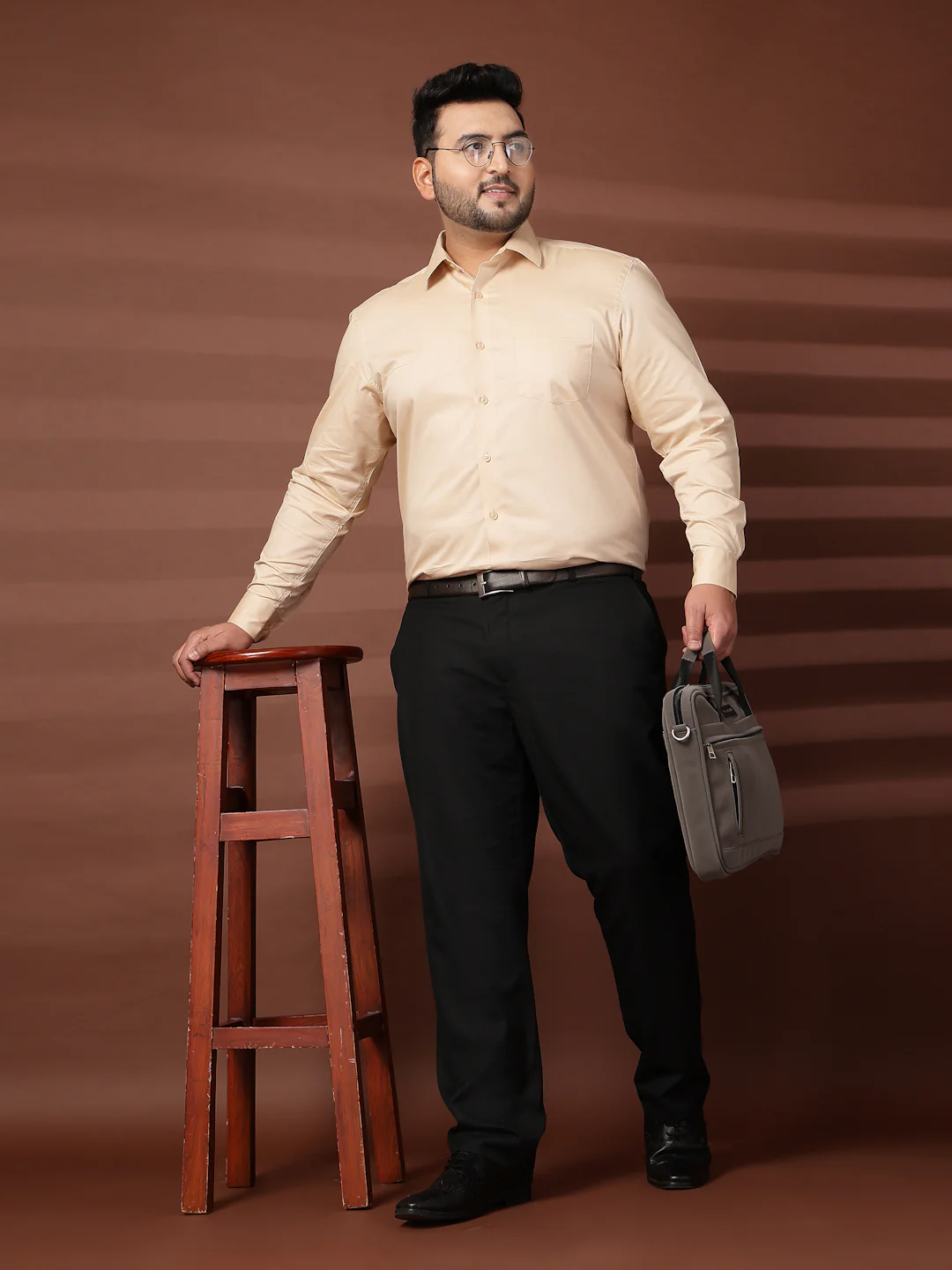 Plus Size Men  Oversized Fit Spread Collar Solid Cotton Formal Shirt - Image 6
