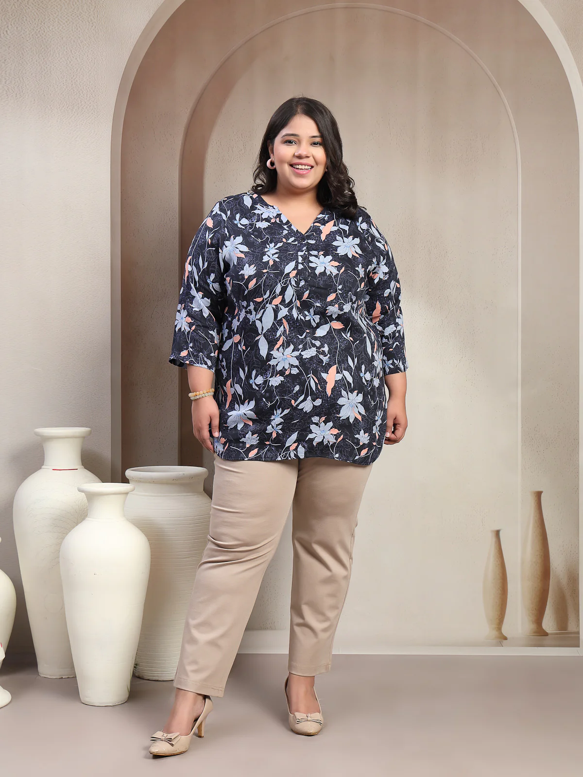 Plus Size Floral Print Top - Image 6