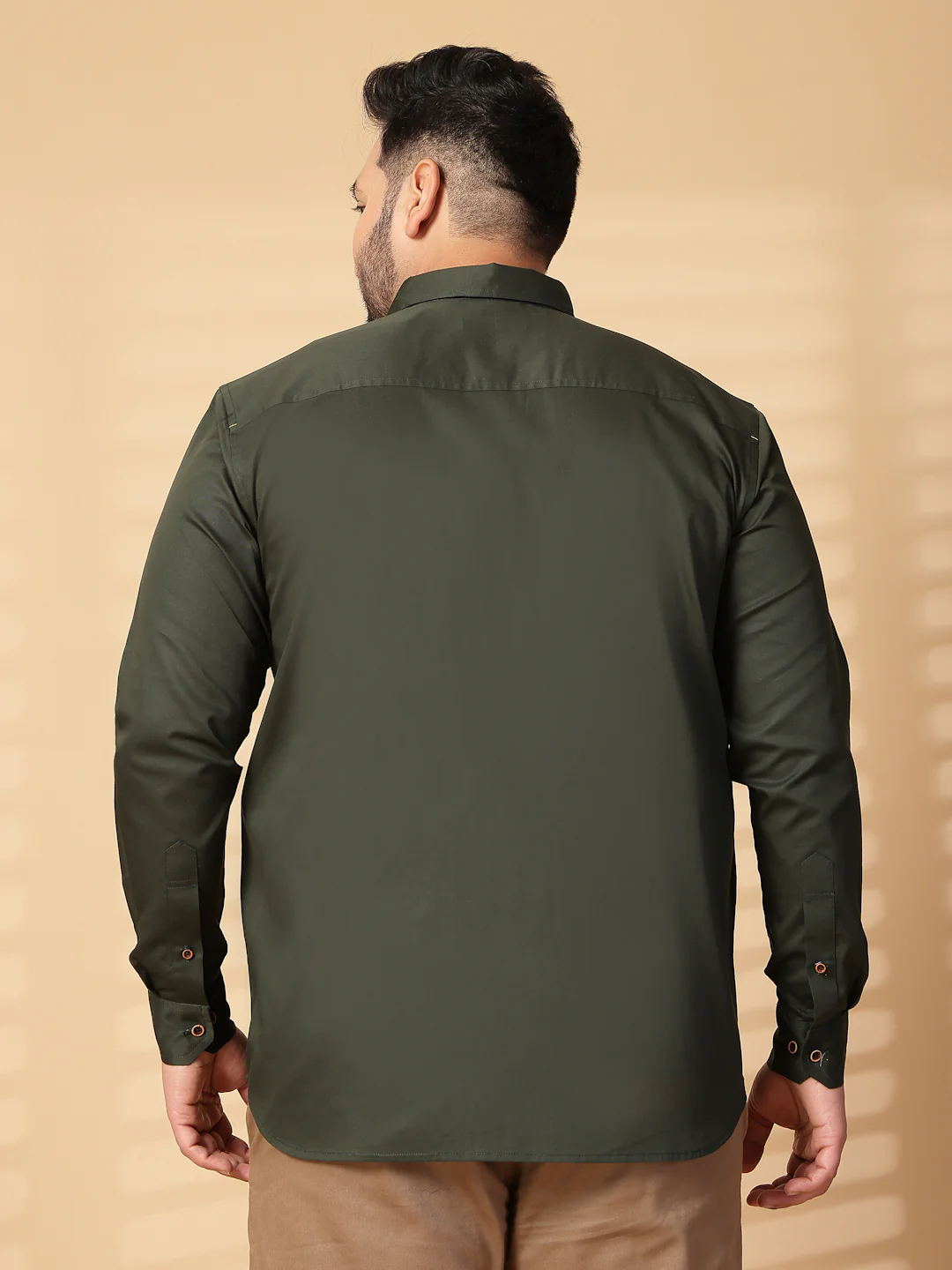 Plus Size Oversized Fit Spread Collar Solid Cotton Casual Shirt - Image 2