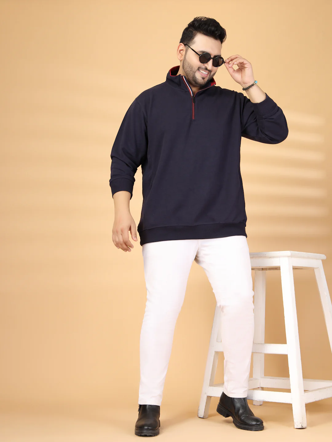 Plus Size Pullover Sweatshirt - Image 7