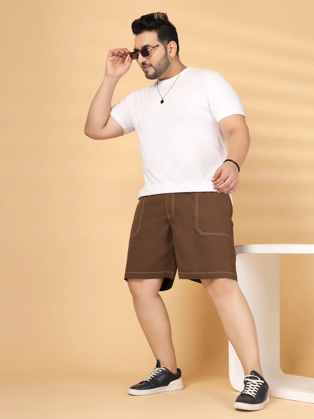 Plus Size Pure Cotton Relaxed-Fit Cargo Shorts - Image 4