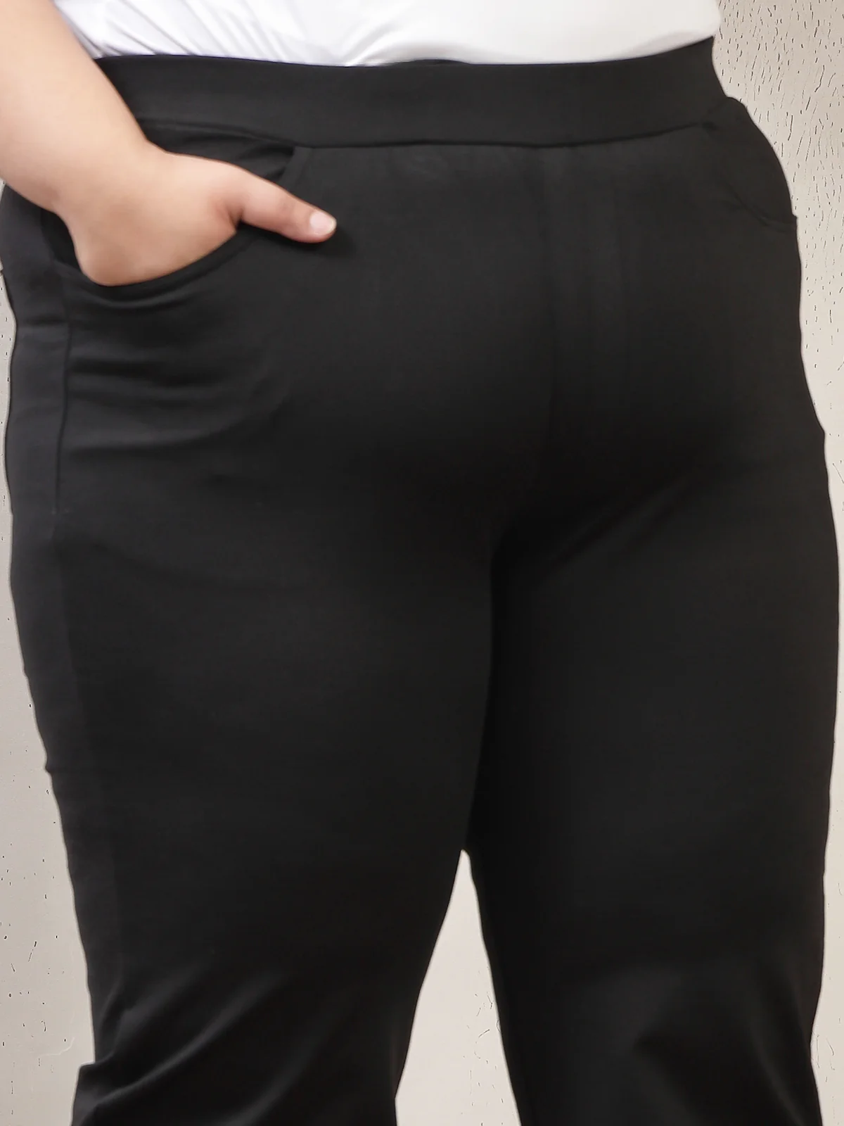 Plus Size Regular Fit Slip-On Jeggings - Image 9