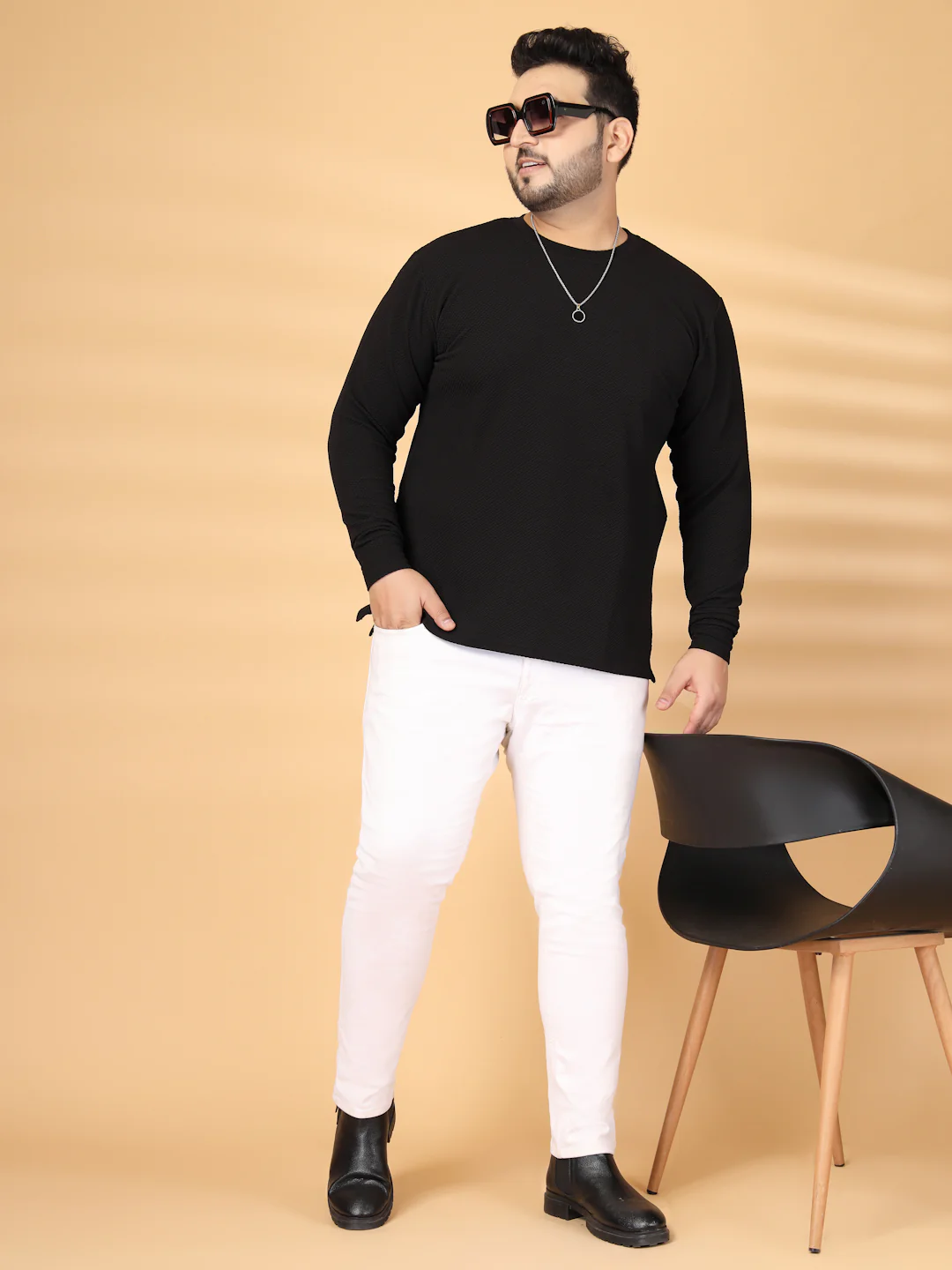 Self Design Round Neck Long Sleeves Regular Fit T-shirt - Image 3
