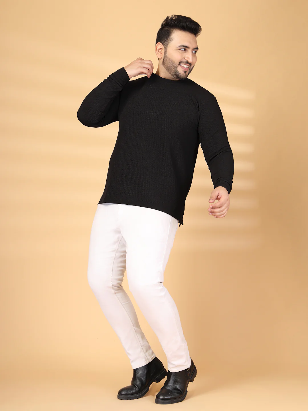 Self Design Round Neck Long Sleeves Regular Fit T-shirt - Image 9