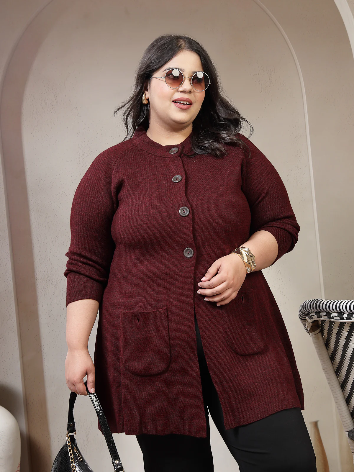 Plus Size Solid Round Neck Regular Sleeves Cardigan Sweaters - Image 7