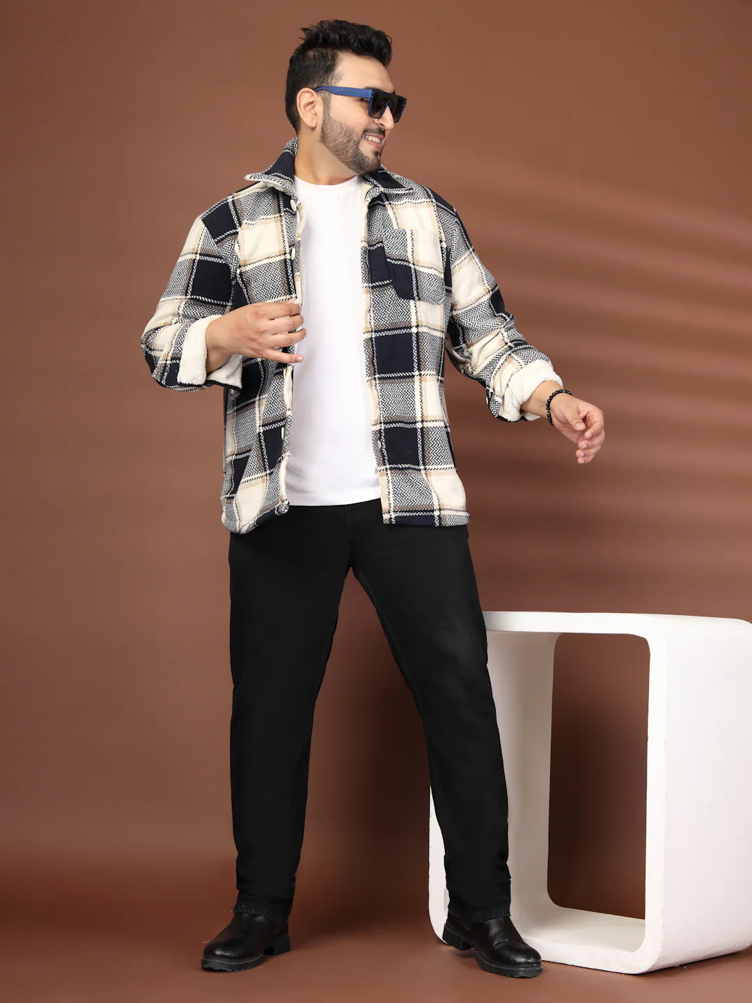 Plus Size Spread Collar Checked Tailored Jacket - Image 2