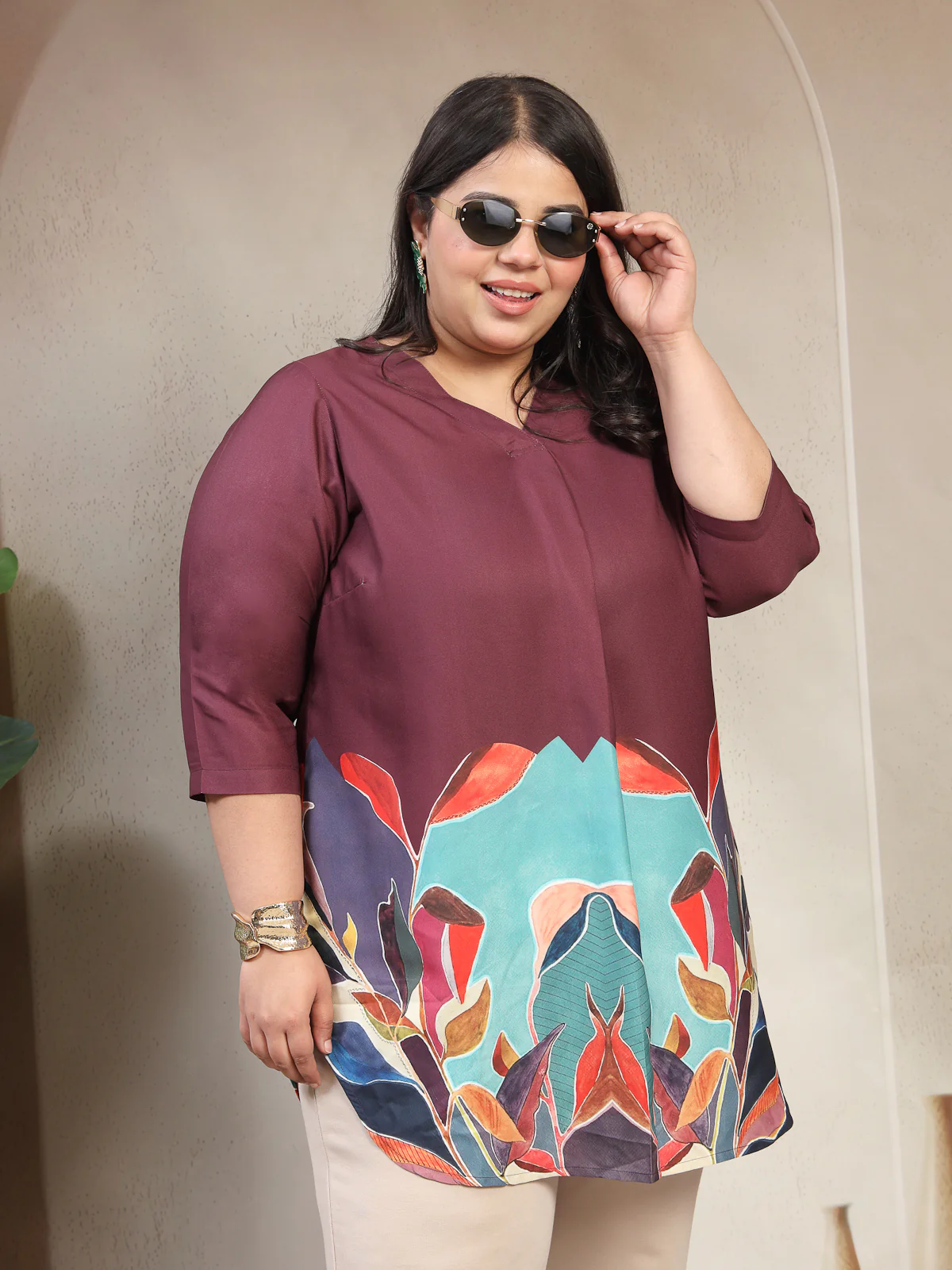Plus Size Wine Floral Print Top - Image 8