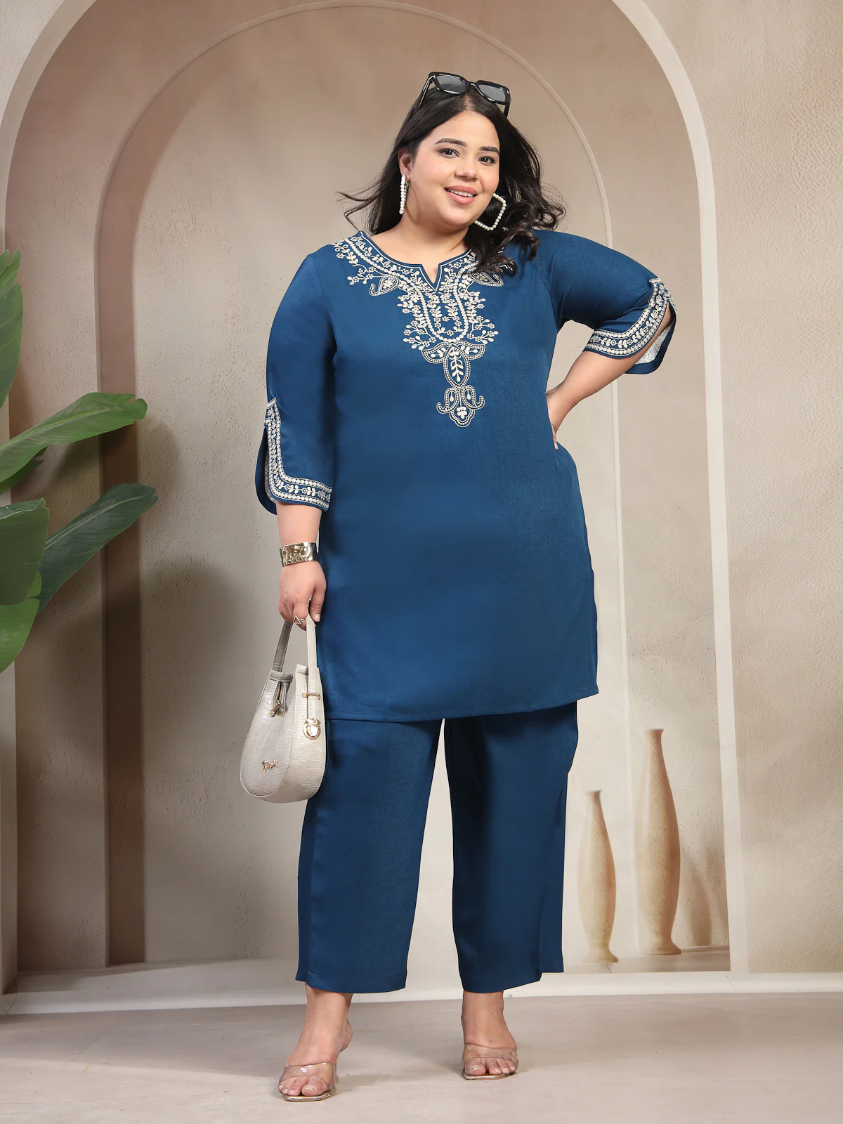 Plus Size Women Embroidered Tunic With Trouser - Image 6