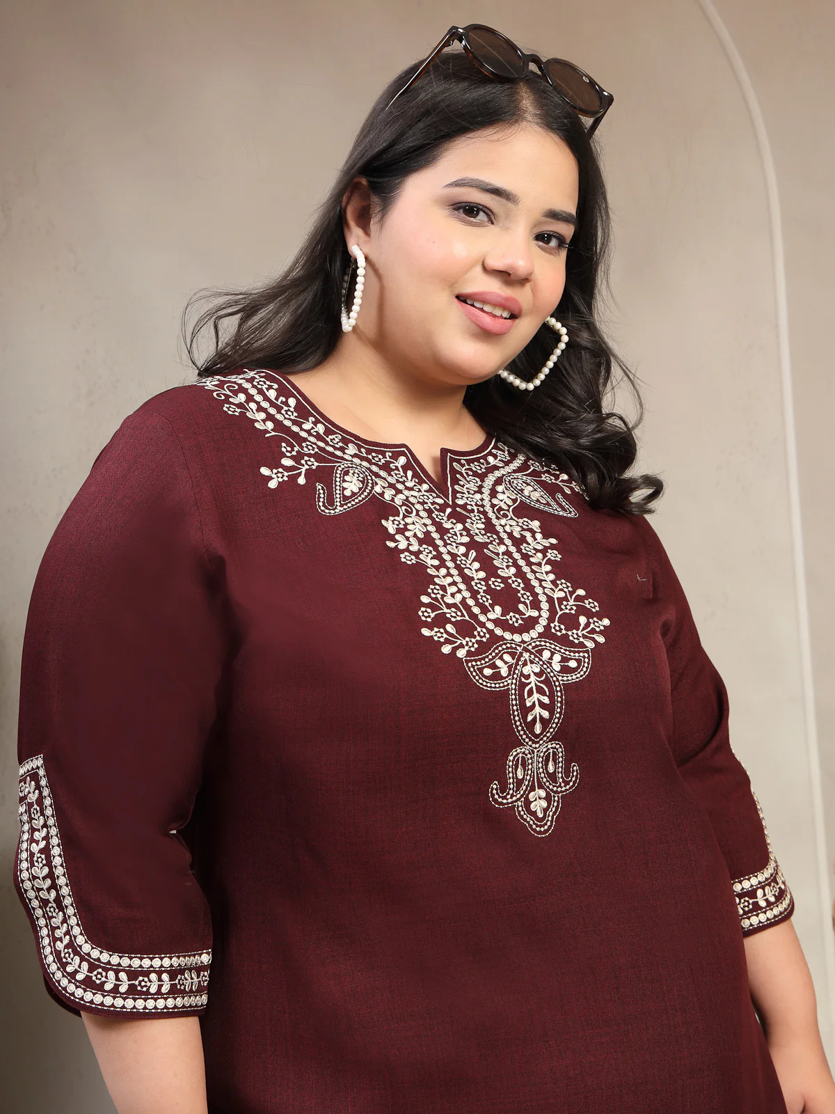 Plus Size Women Embroidered Tunic With Trouser - Image 8