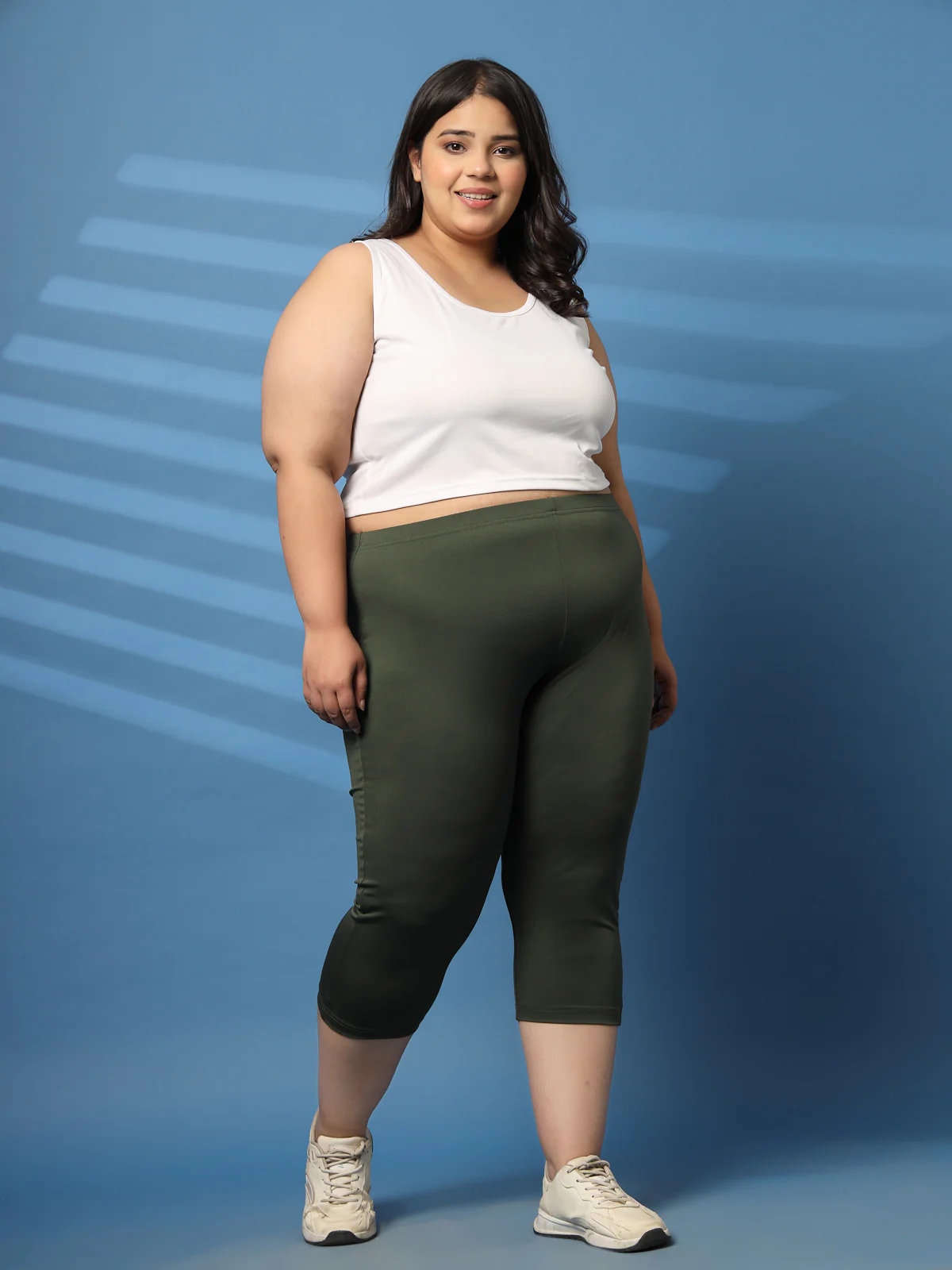 Plus Size Women Solid Capris - Image 3