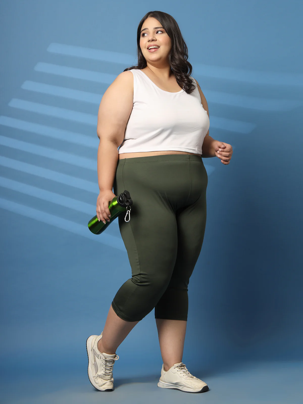 Plus Size Women Solid Capris - Image 4