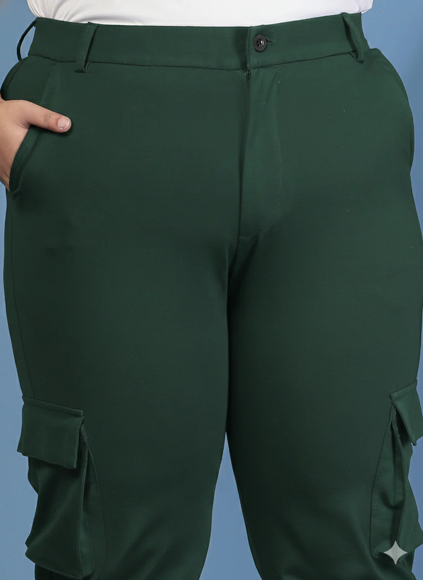 Plus Size Women Solid Mid Rise Regular Fit Cargo Trousers - Image 4