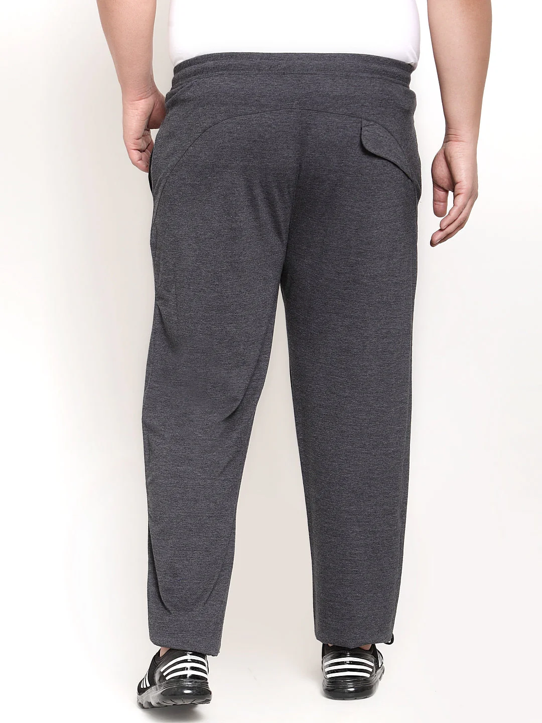 Plus Size Men Grey Solid Track Pants - Image 3