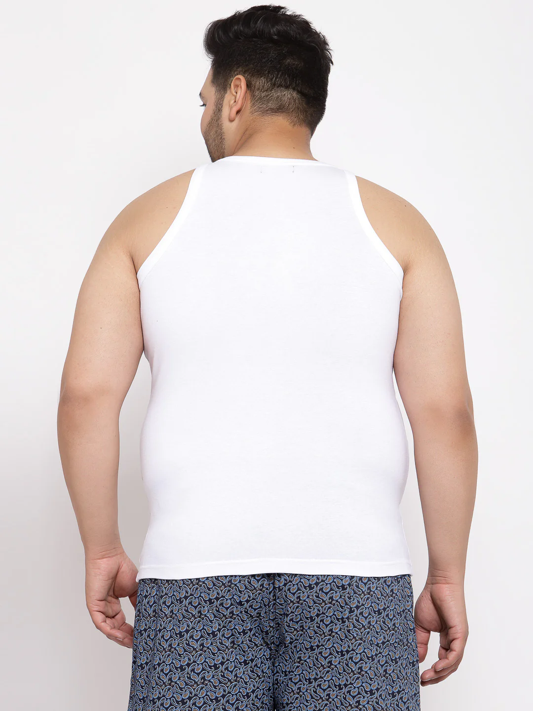Plus Size Men White Solid Innerwear Vests - Image 5