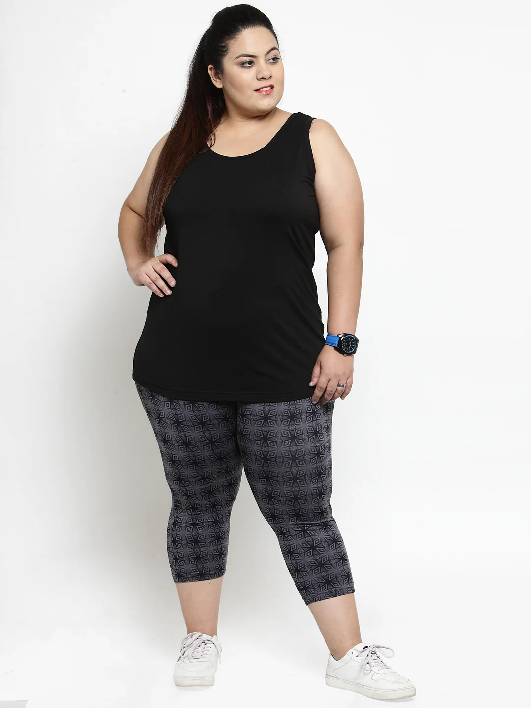 Plus Size Women Black Solid Tank Top - Image 3