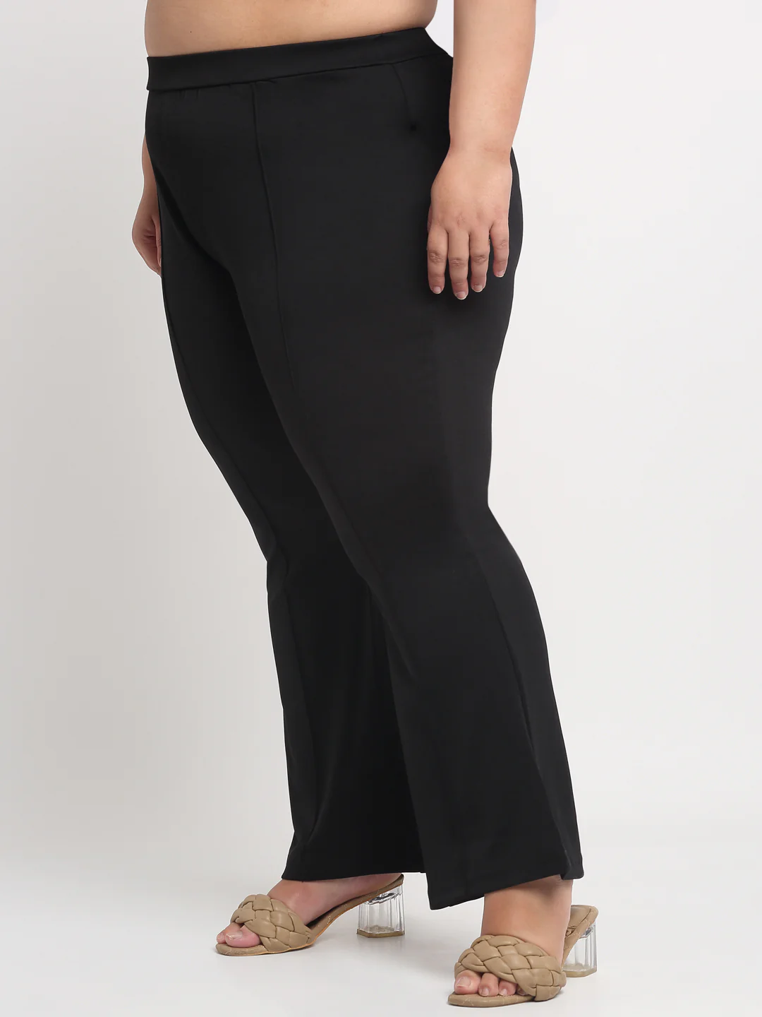 Plus Size Women  Black Slim Fit Jeggings - Image 3