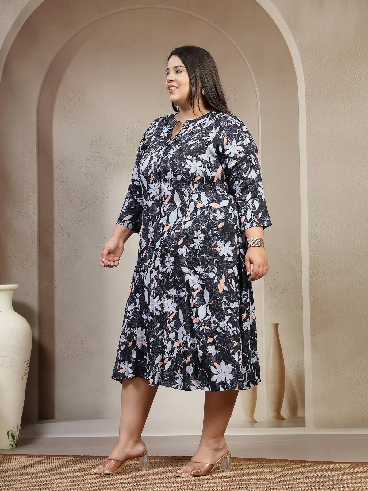 Plus Size Floral Print A-Line Midi Dress - Image 6