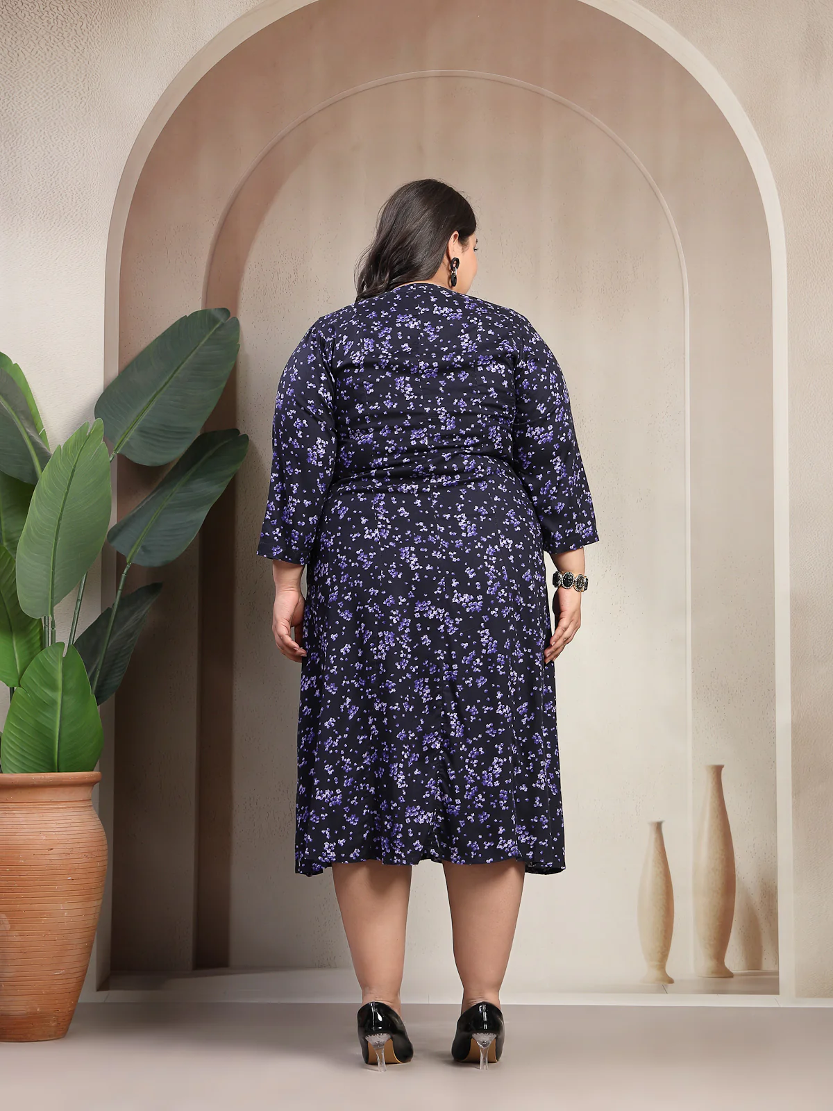 Plus Size Floral Print A-Line Midi Dress - Image 6